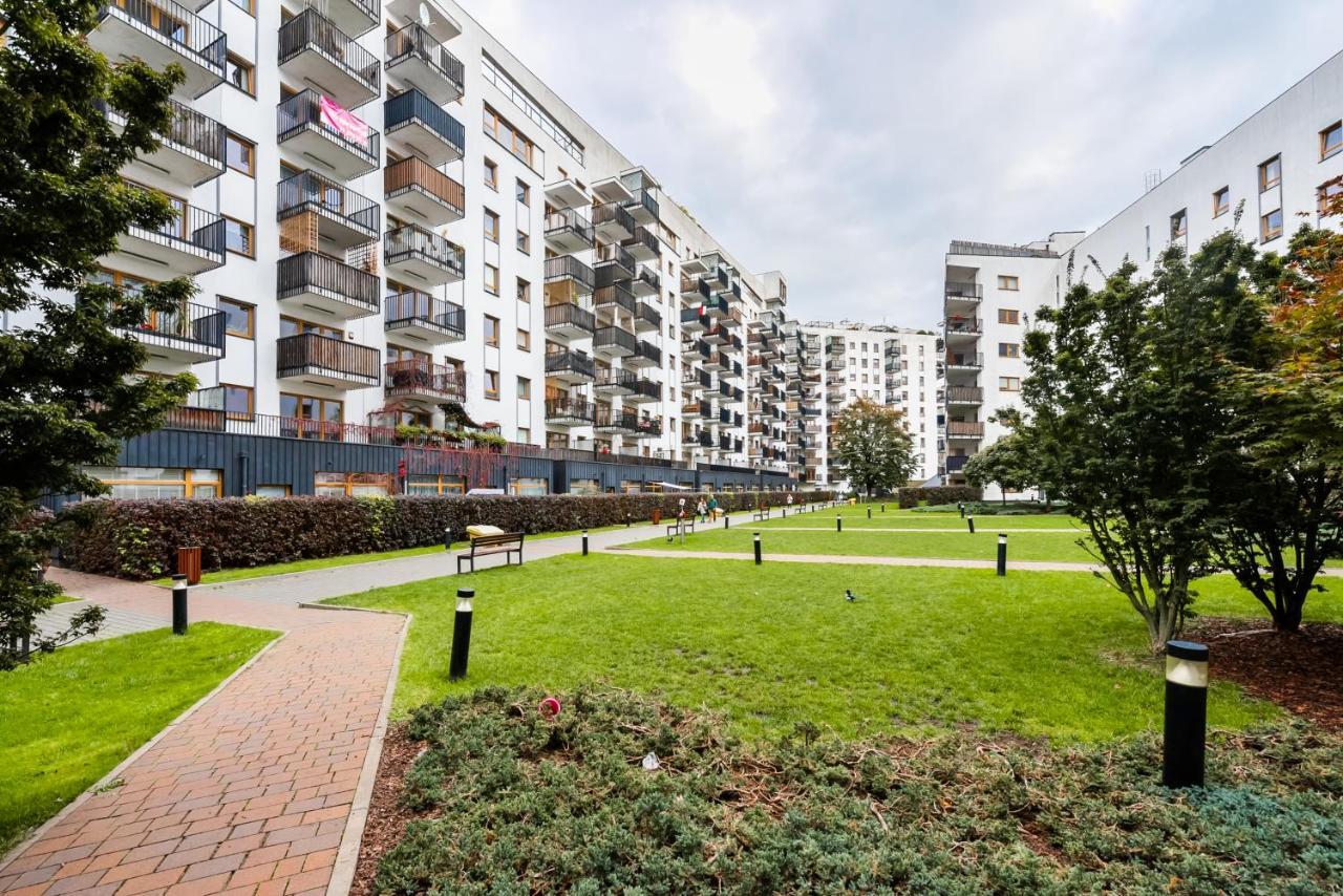 Wola Sunshine Apartment Free Parking 바르샤바 외부 사진
